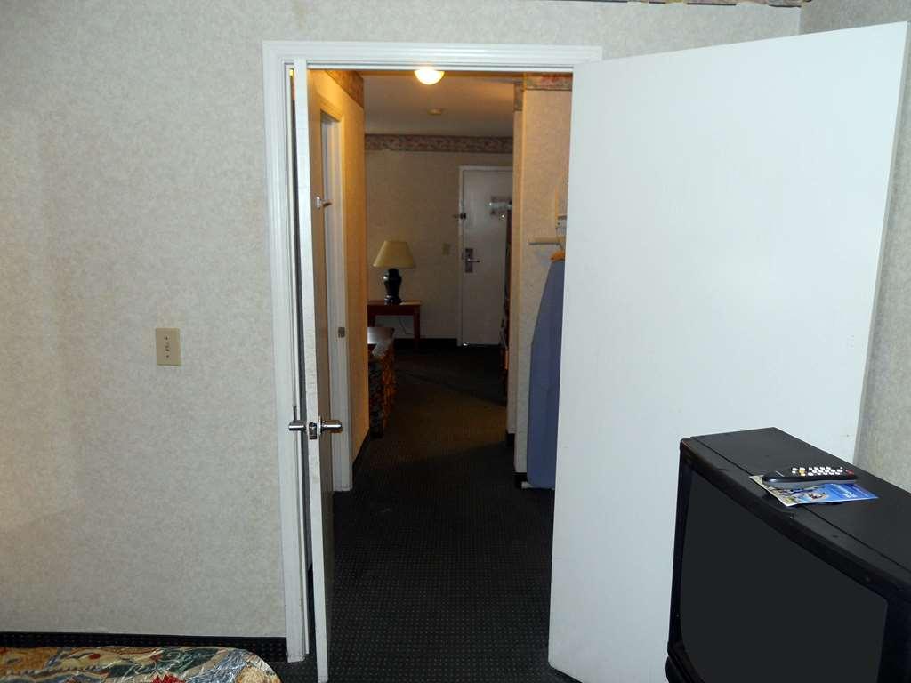 America'S Best Inn & Suites - Decatur Room photo