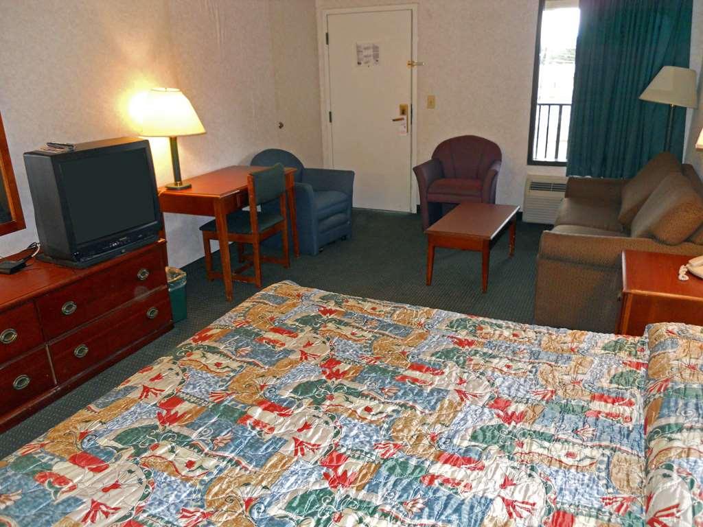 America'S Best Inn & Suites - Decatur Room photo